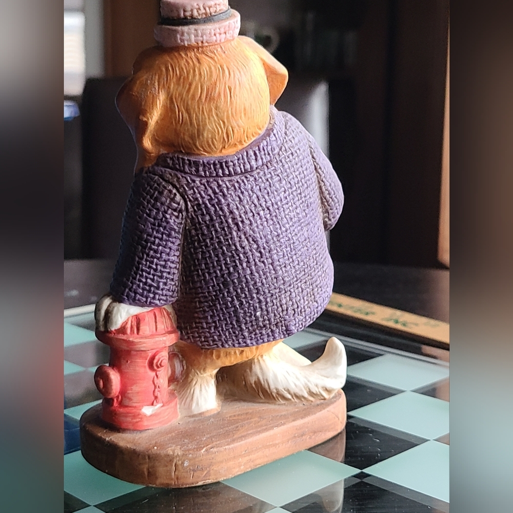 Charming Dog Figurine with Mug and Fire Hydrant - Picture 6 of 10